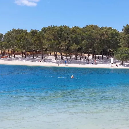 Mobile Dani 80 M To Excellent Beach *
